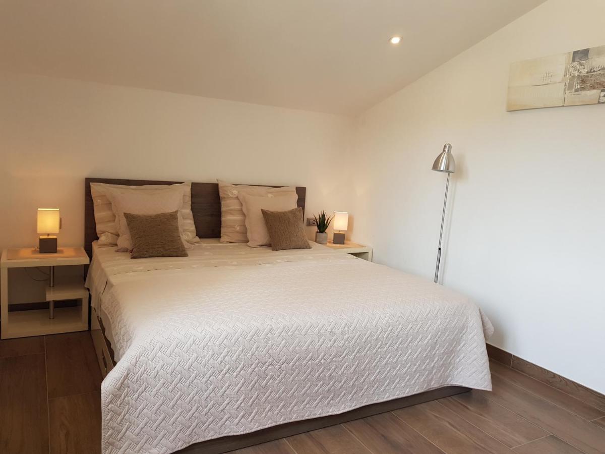 Apartments Huljic Hvar Town Luaran gambar