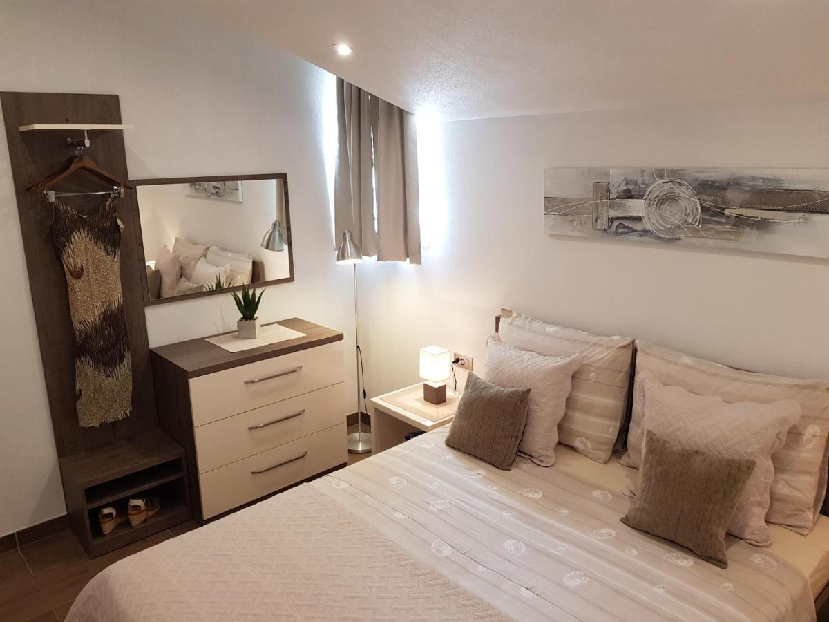 Apartments Huljic Hvar Town Luaran gambar