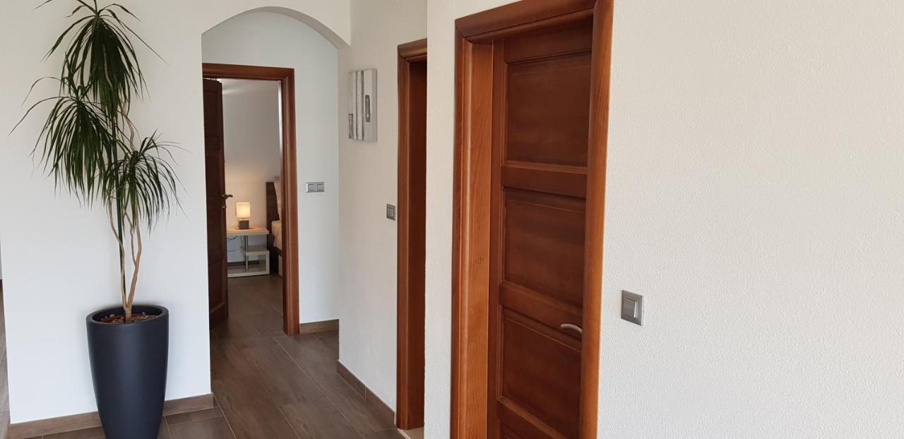 Apartments Huljic Hvar Town Luaran gambar