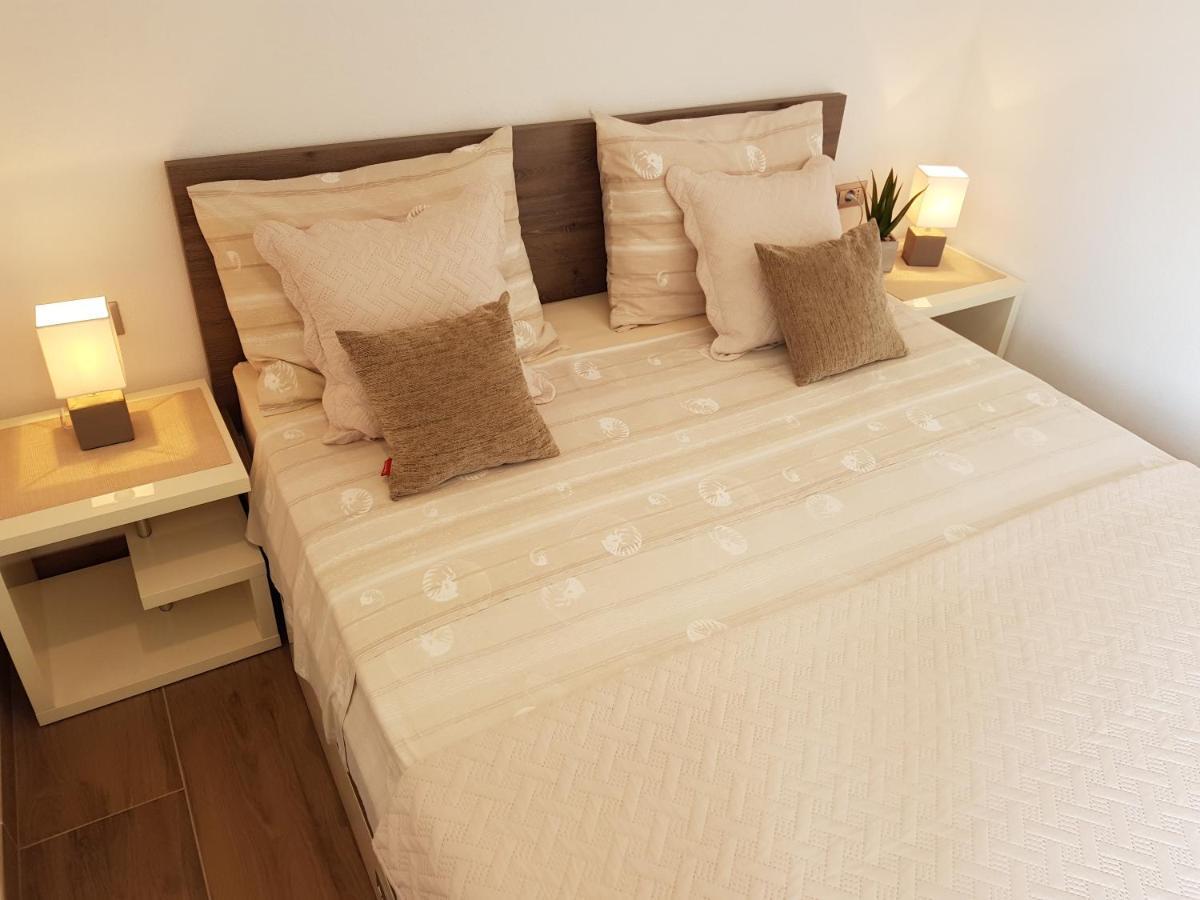 Apartments Huljic Hvar Town Luaran gambar