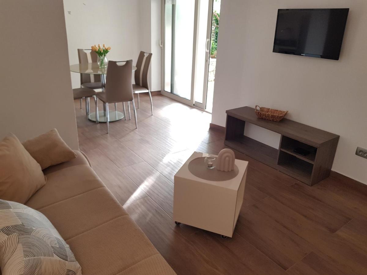 Apartments Huljic Hvar Town Luaran gambar