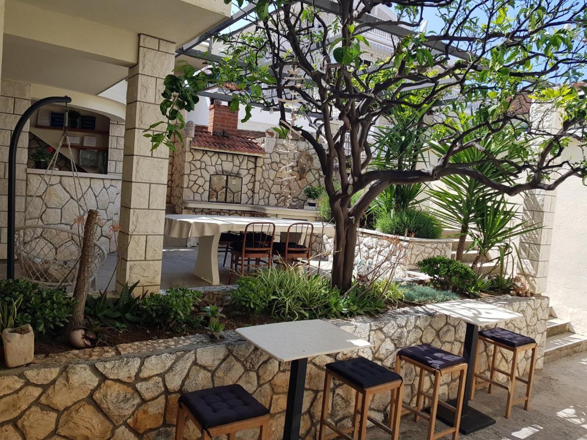 Apartments Huljic Hvar Town Luaran gambar