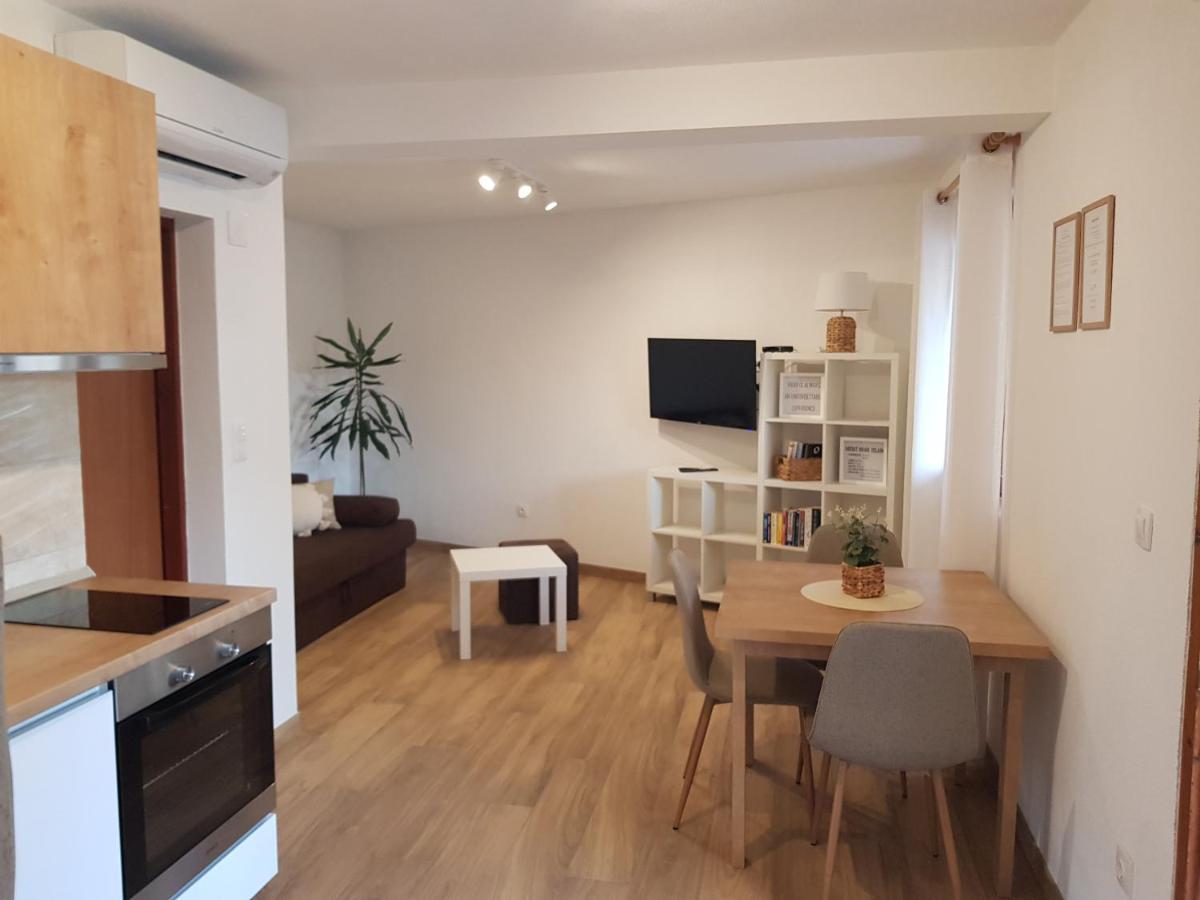 Apartments Huljic Hvar Town Luaran gambar