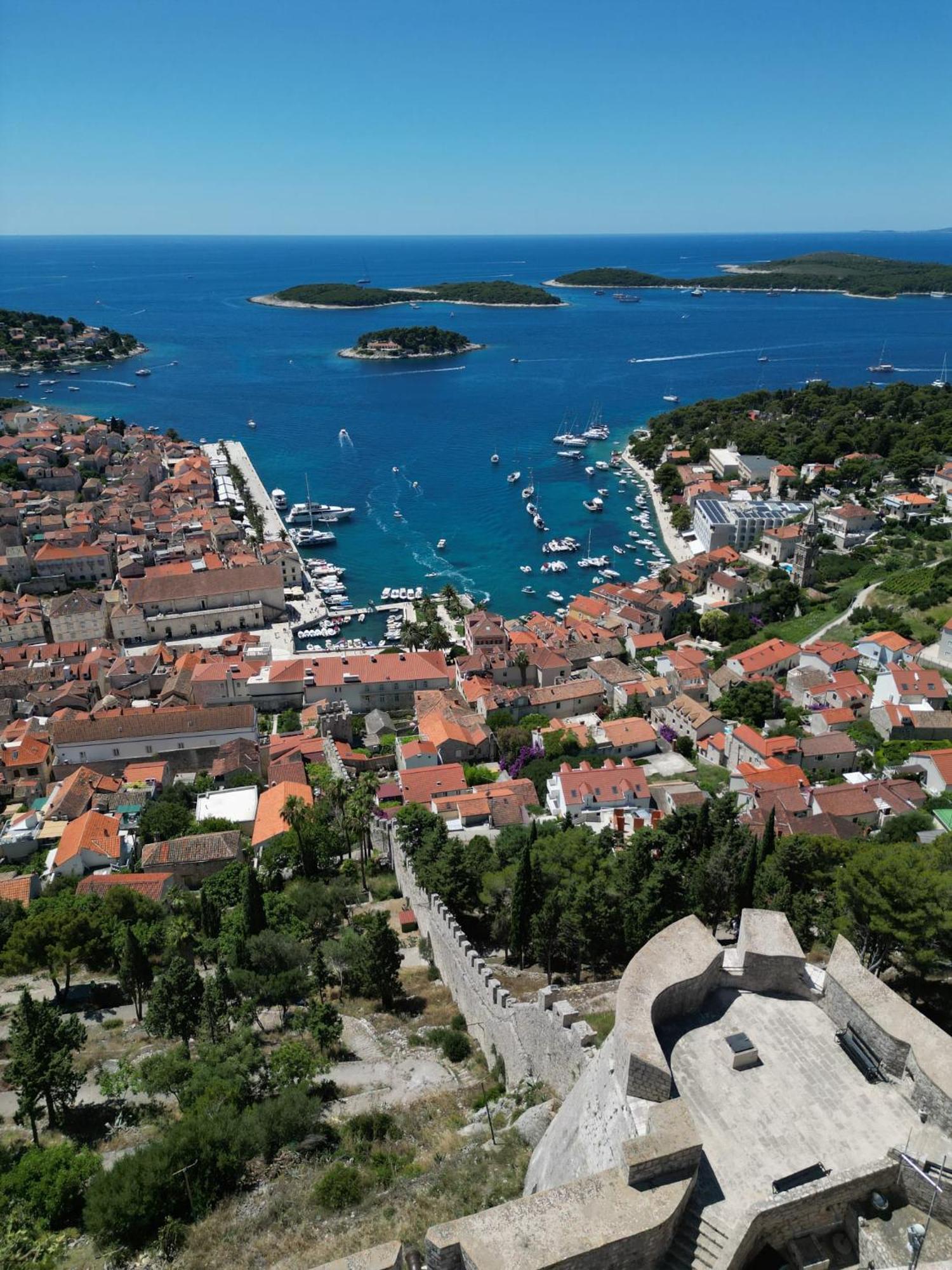 Apartments Huljic Hvar Town Luaran gambar